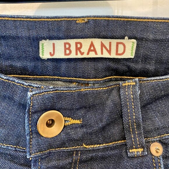 J BRAND DARK BLUE JEANS WITH FLARED BOTTOMS - Picture 5 of 6
